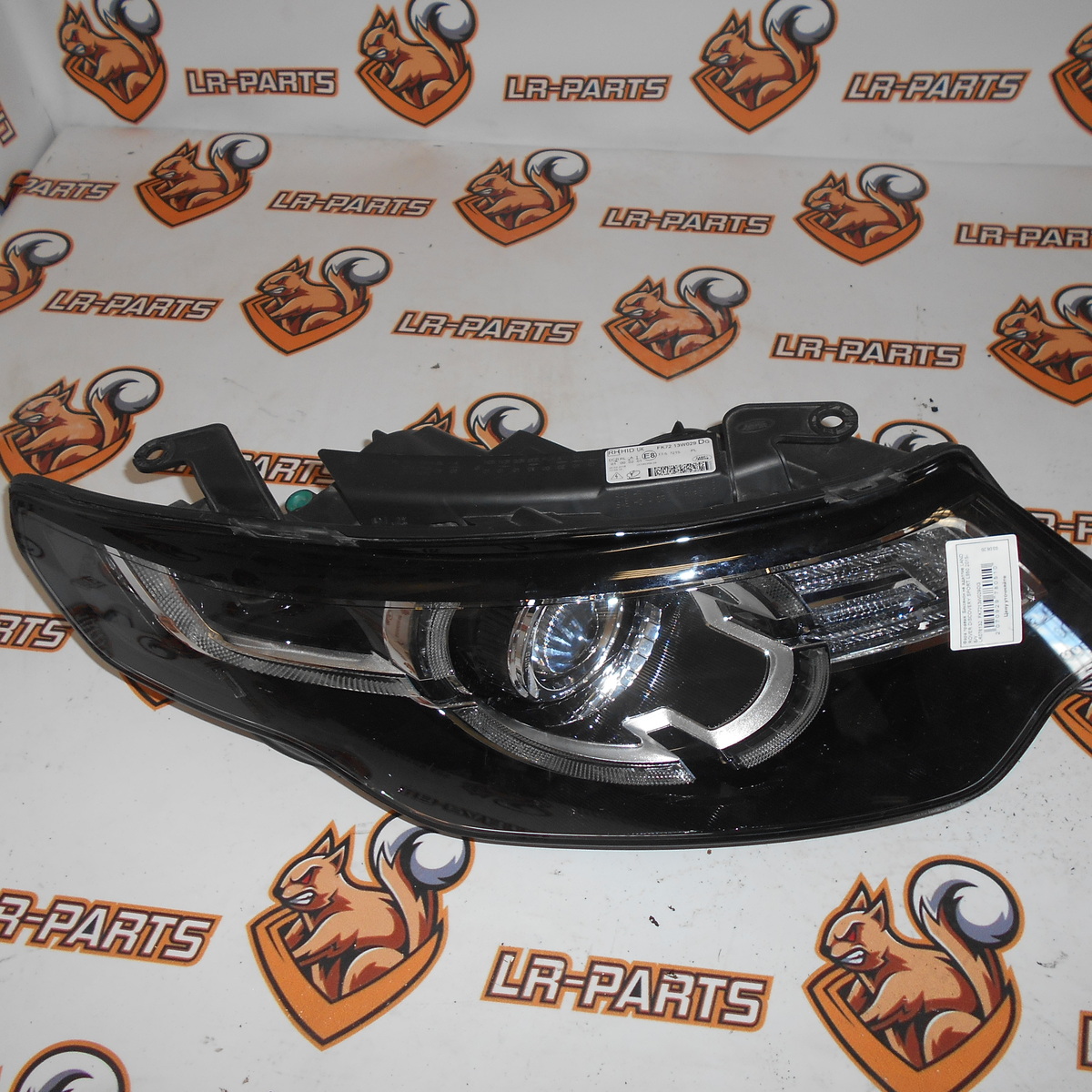 LR076132 Фара права Біксенон не адаптив Land Rover Discovery Sport L550 (2015-)